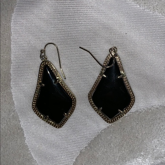 Kendra Scott Earrings - Picture 2 of 2
